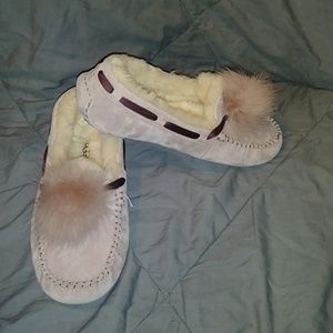 Ugg house shoes